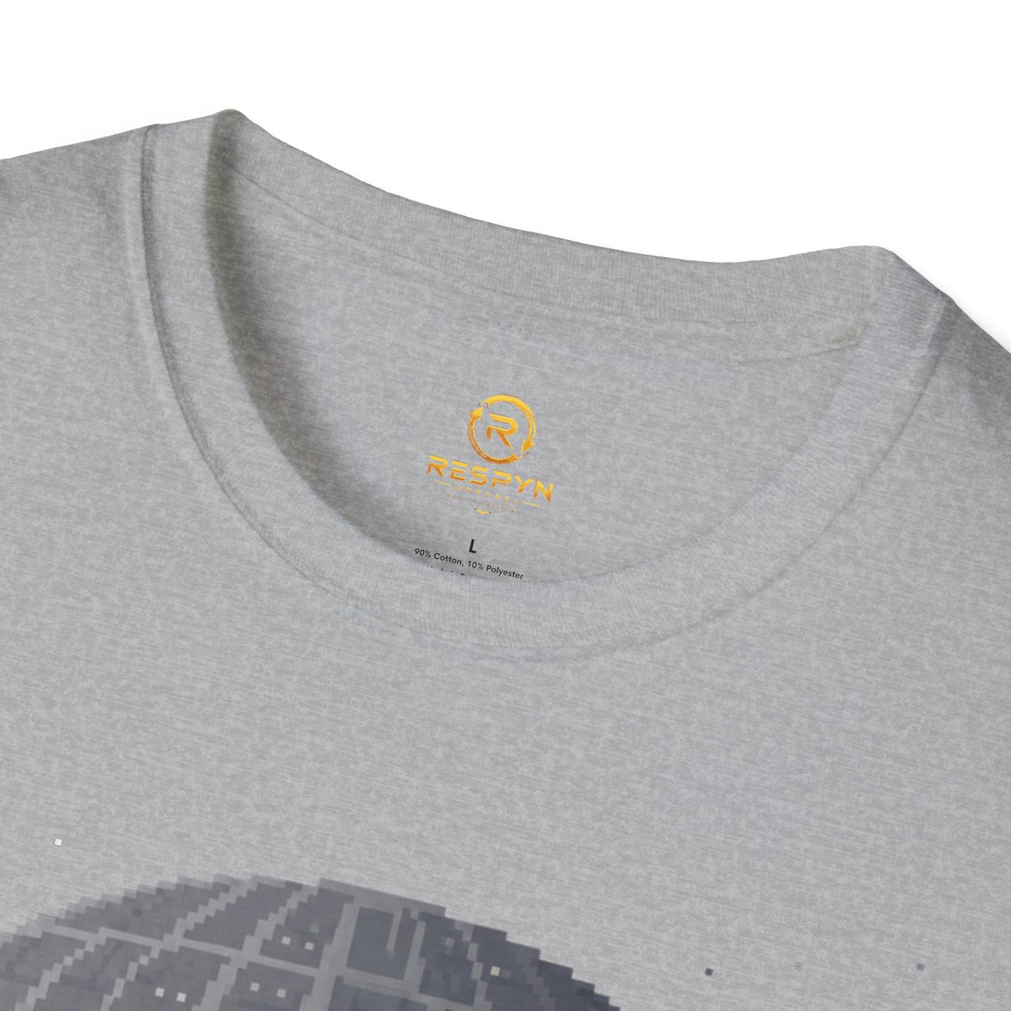 Retro Pixel Space Station T-Shirt – Sci-Fi Gaming Style Tee, Galactic Pixel Art Shirt, Minimalist Space Graphic Tee