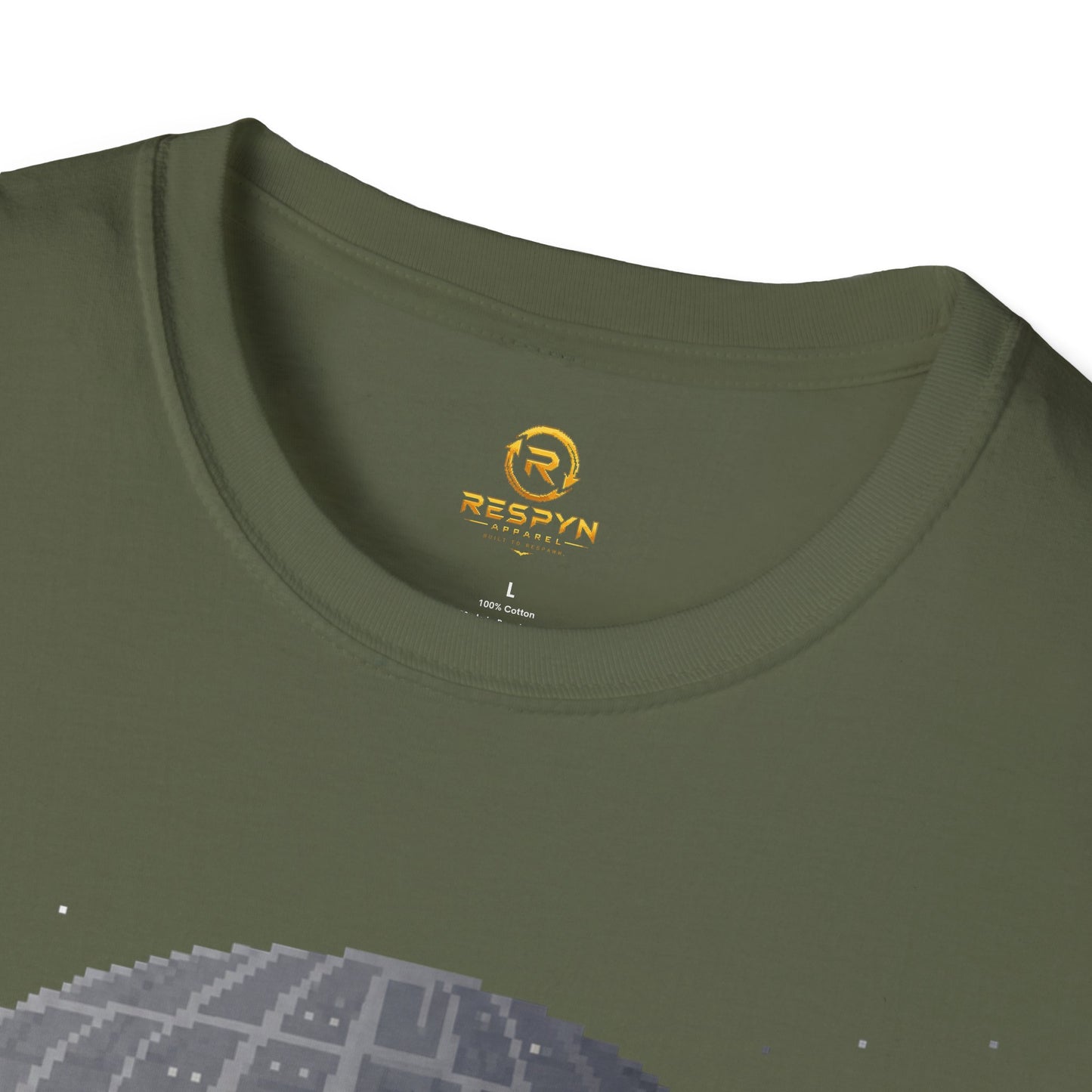 Retro Pixel Space Station T-Shirt – Sci-Fi Gaming Style Tee, Galactic Pixel Art Shirt, Minimalist Space Graphic Tee